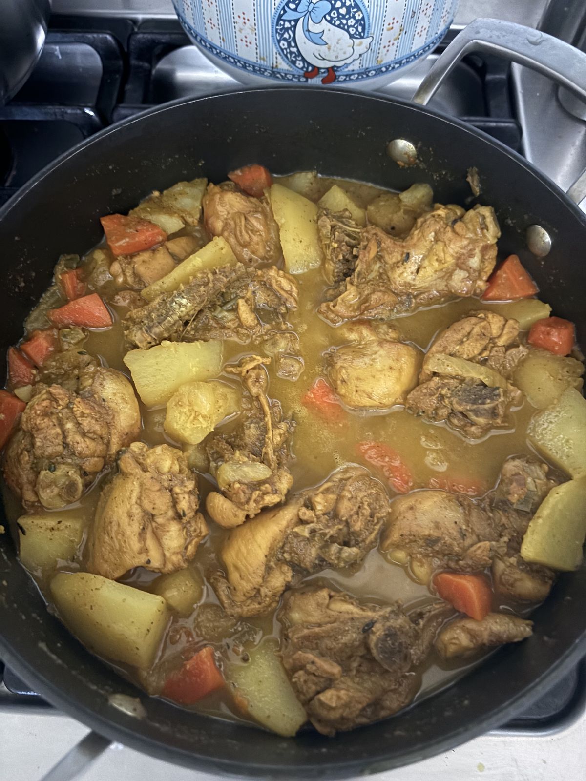 Brown stew chicken